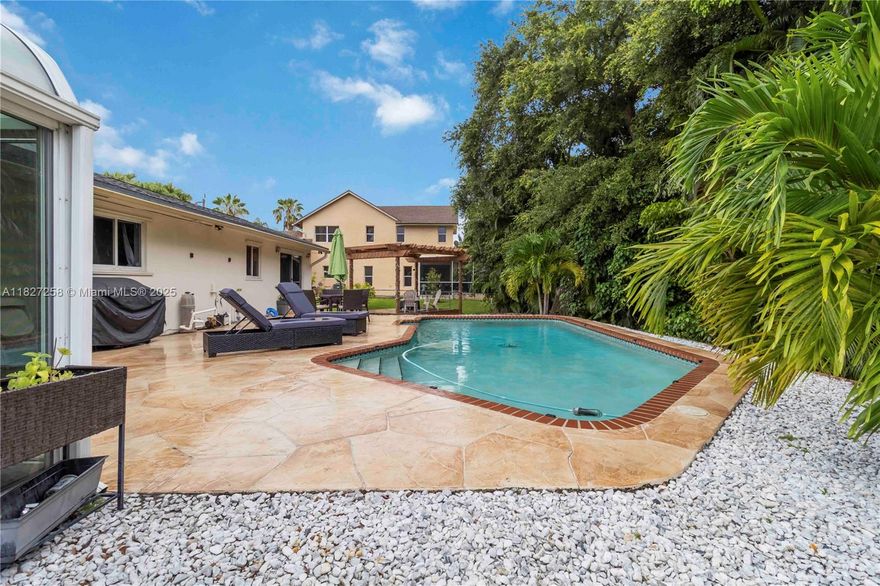 SELLER MOTIVATED!!! REDUCED PRICE!!
Welcome to this beautiful and spacious 4-bed,3-bath home with a pool and relaxing canal view.The backyard features two cozy gazebos and a large terrace, the perfect setting for hosting gatherings with family and friends. A bright interior and a comfortable family room.New flooring throughout, freshly painted and a renovated kitchen with granite countertops and new Stainless steel appliances.The impact sliding doors and shutters offer security  while allowing natural light to fill every corner of the home. Ideally located in a highly sought-after, central neighborhood, you’ll be just minutes away from shopping, entertainment, and major only 10-minute  to Sawgrass Mills Mall.