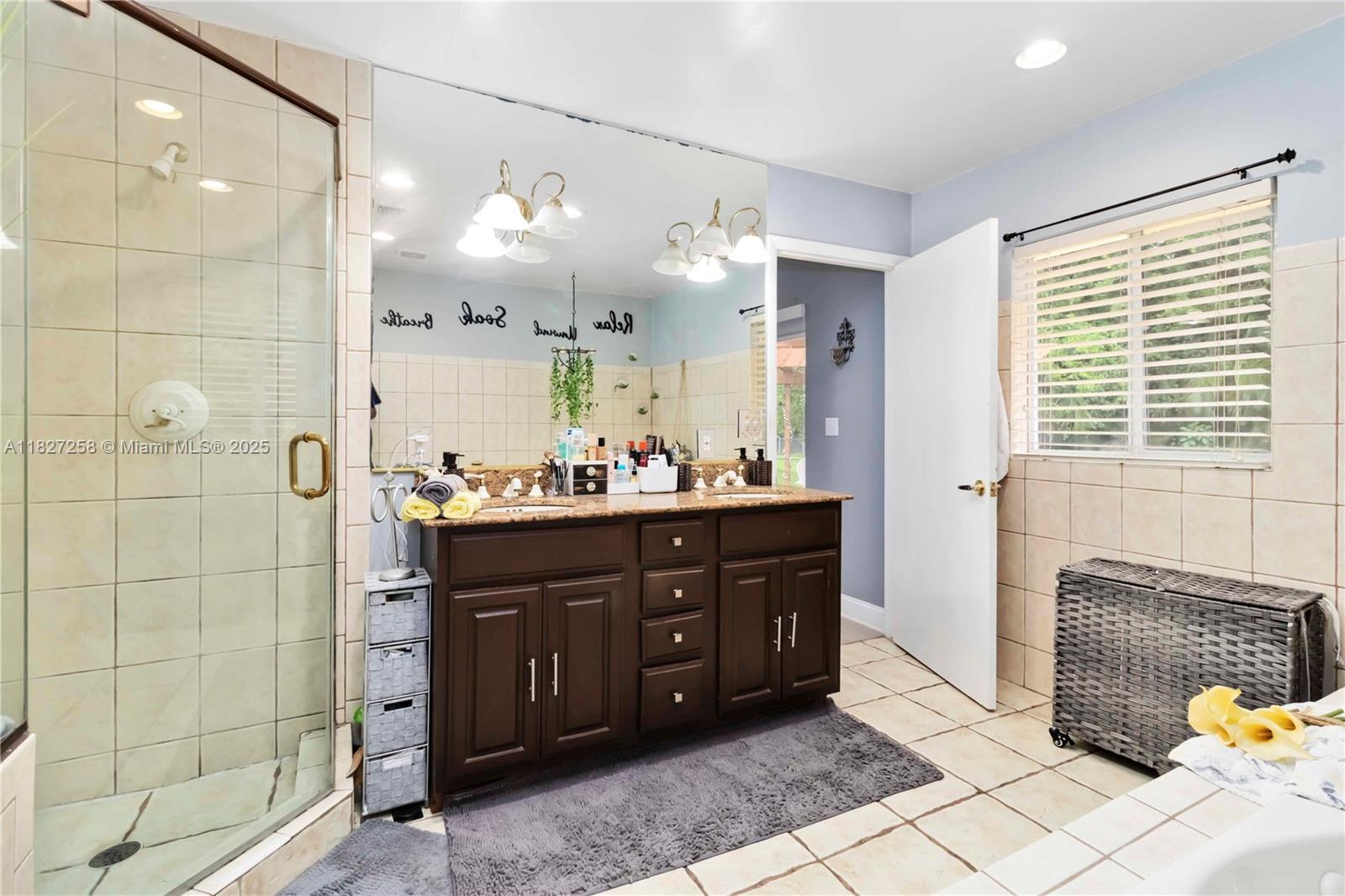 Plantation Acress - Residential