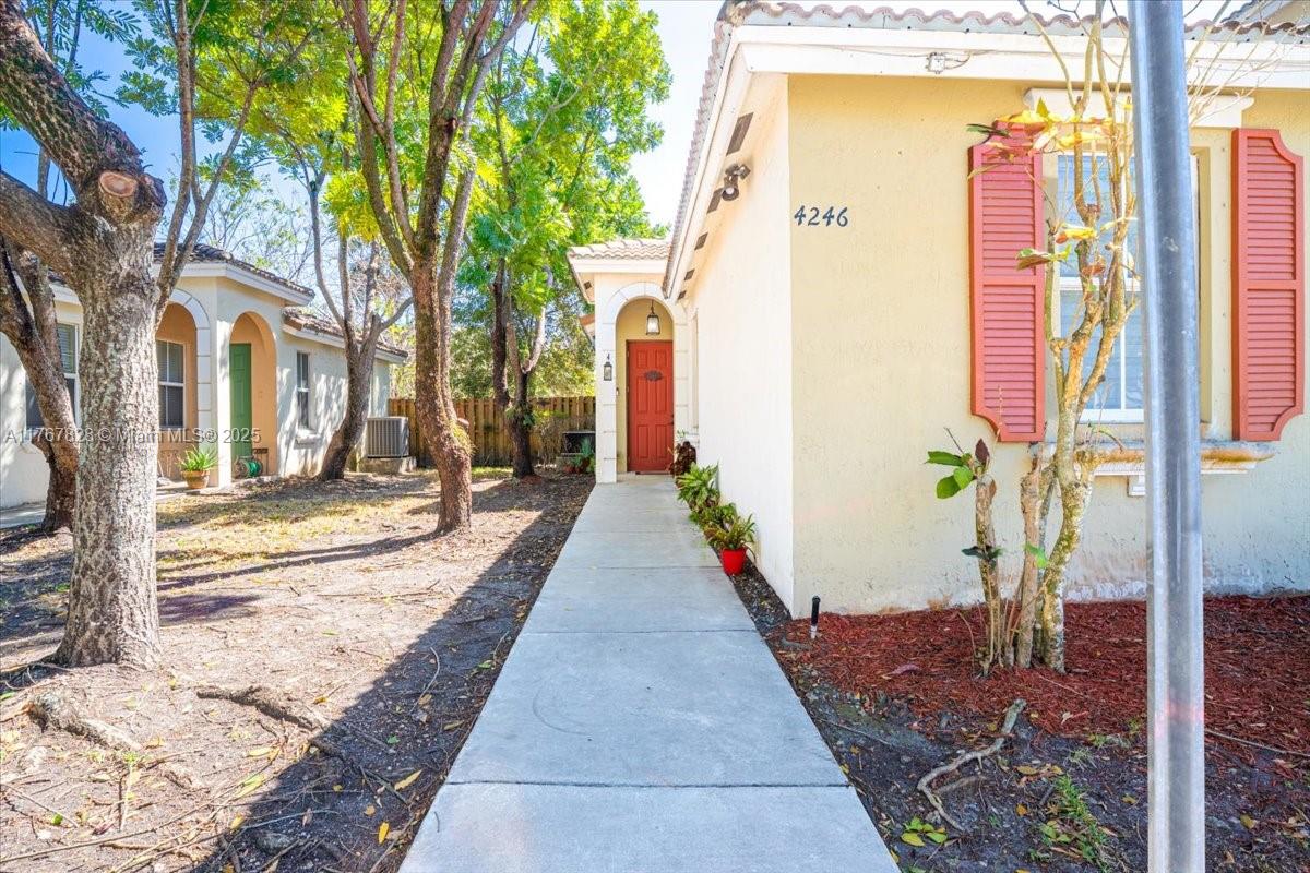 Property for Sale at 4246 Ne 9th St, Homestead, Miami-Dade County, Florida - Bedrooms: 3 
Bathrooms: 2  - $360,000