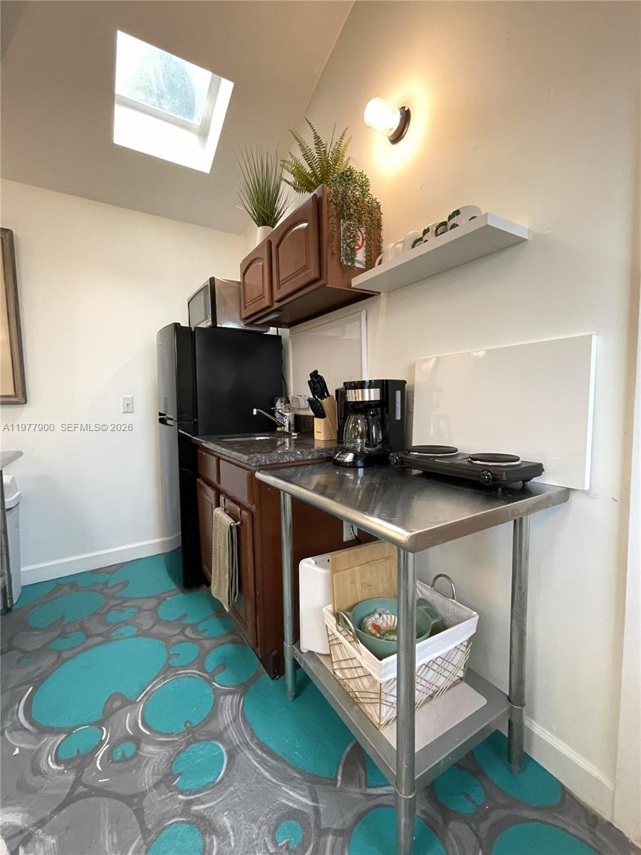 MARKS SUB - Residential Income