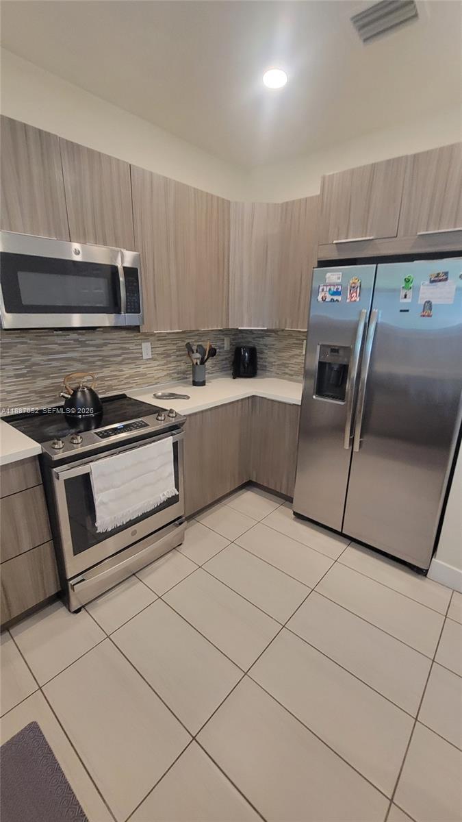 GRAND BAY NORTH - Residential