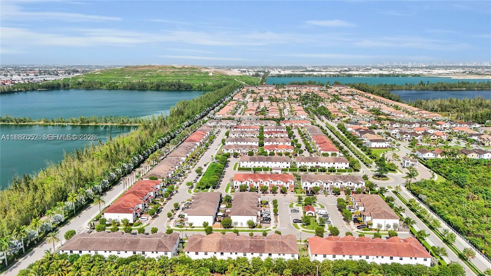 GRAND BAY NORTH - Residential