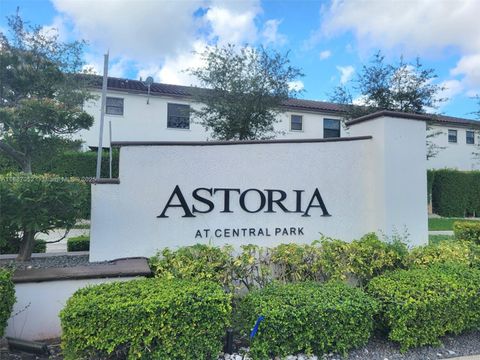 Photo of 8860 NW 103rd Path, Doral, FL 33178 (MLS # A11887052) Photo of 8860 NW 103rd Path, Doral, FL 33178 (MLS # A11887052)