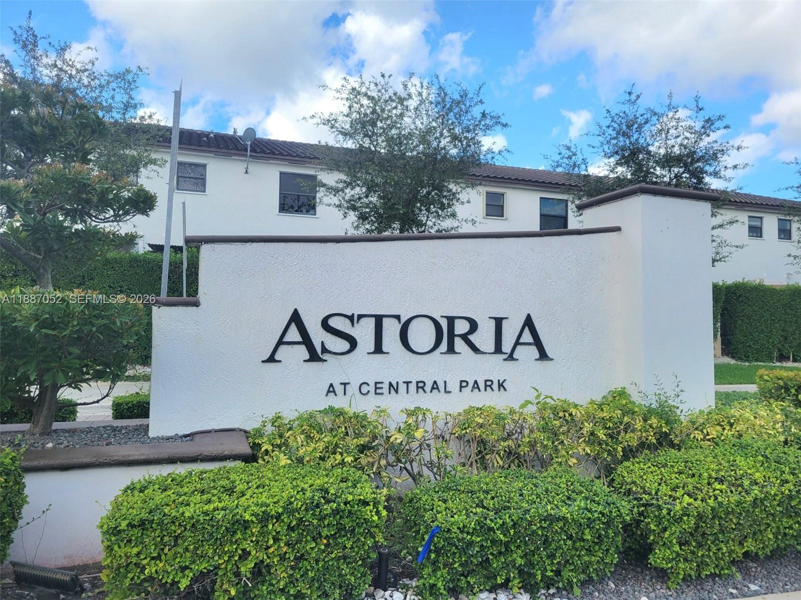 GRAND BAY NORTH - Residential