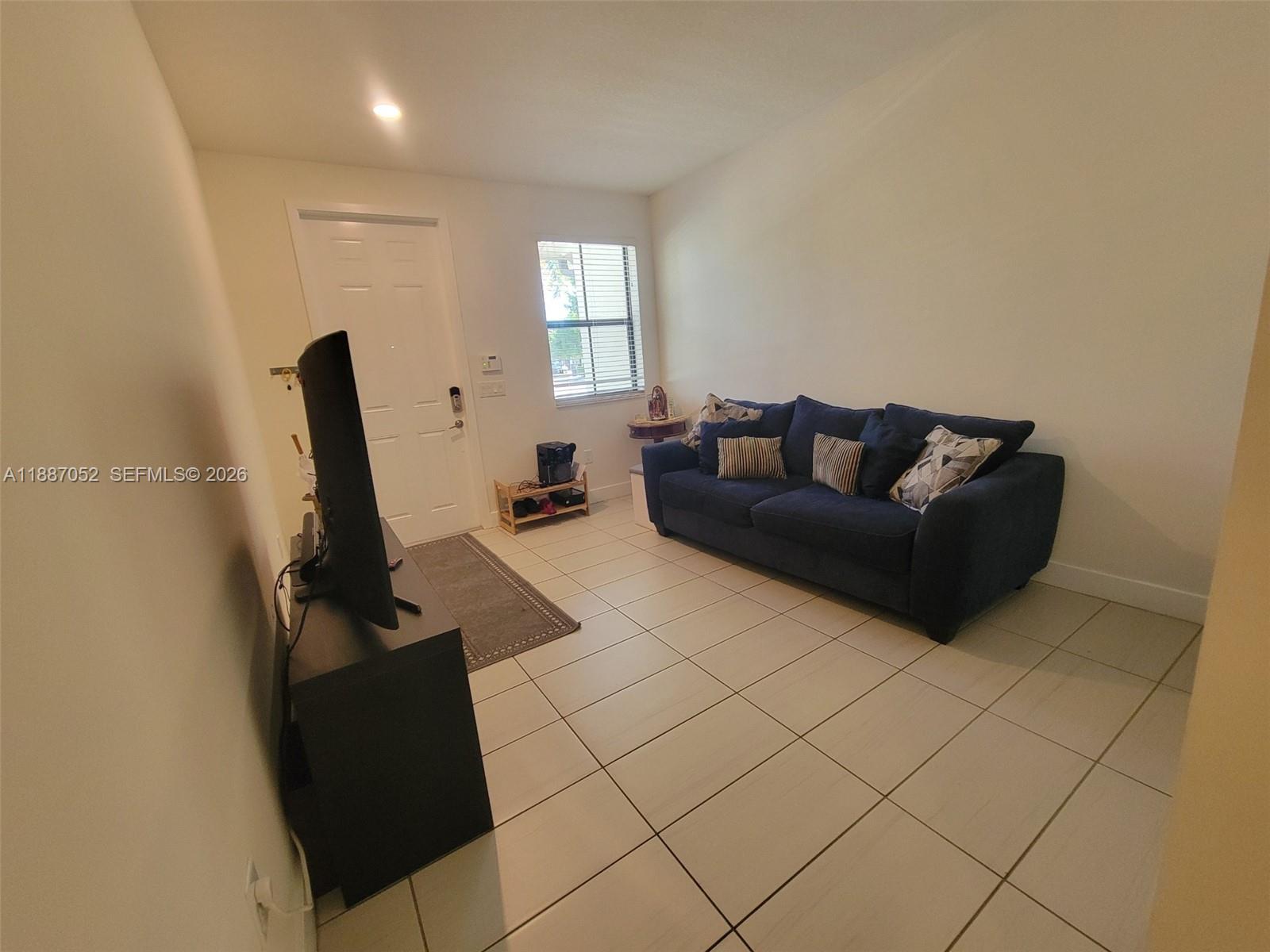 GRAND BAY NORTH - Residential