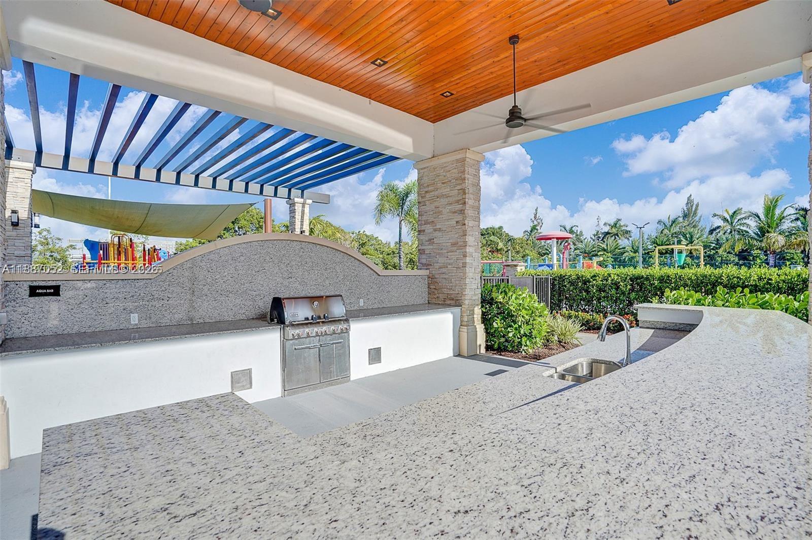 GRAND BAY NORTH - Residential