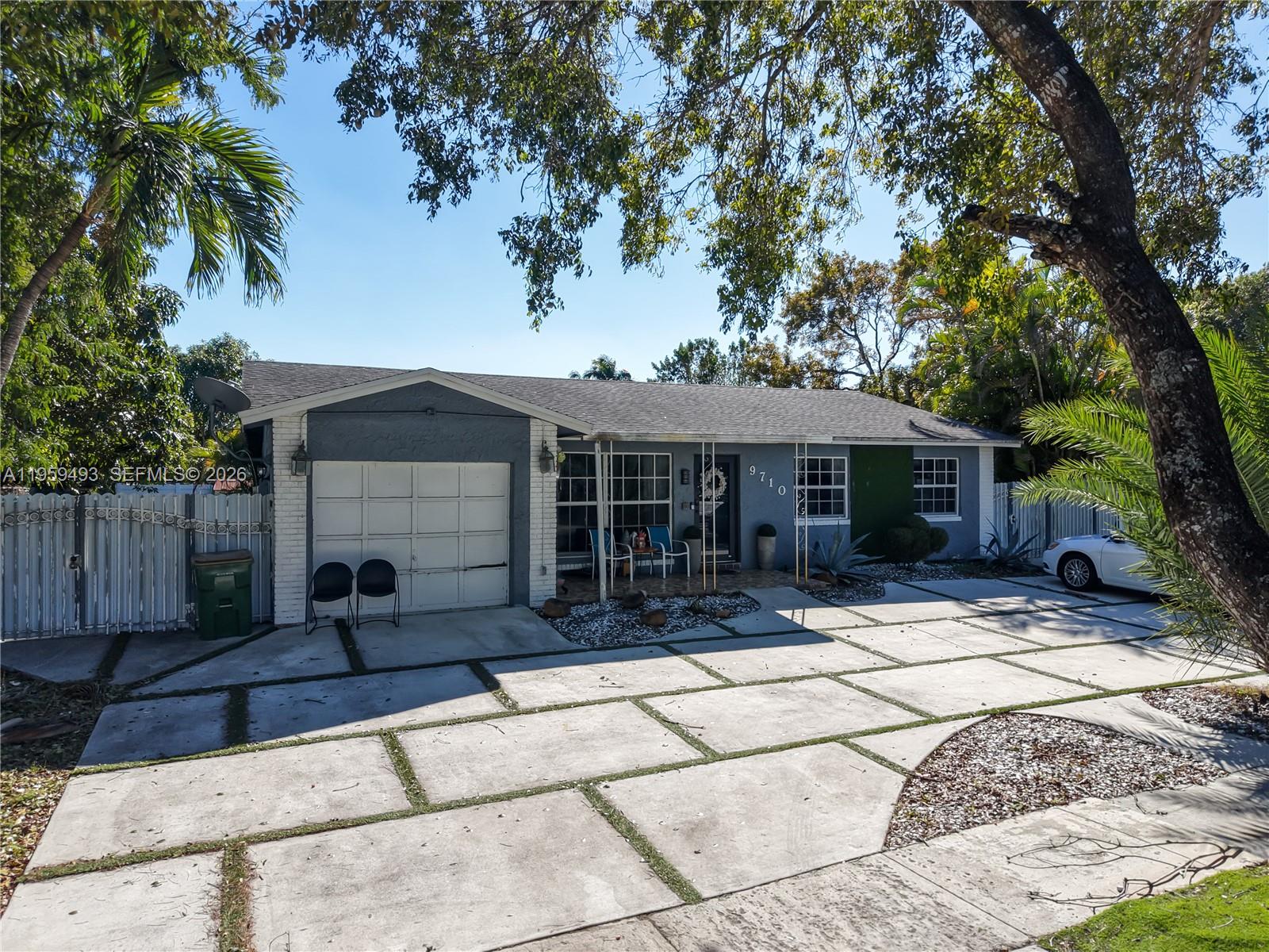 WESTVIEW SEC 3 PART 2 - Residential