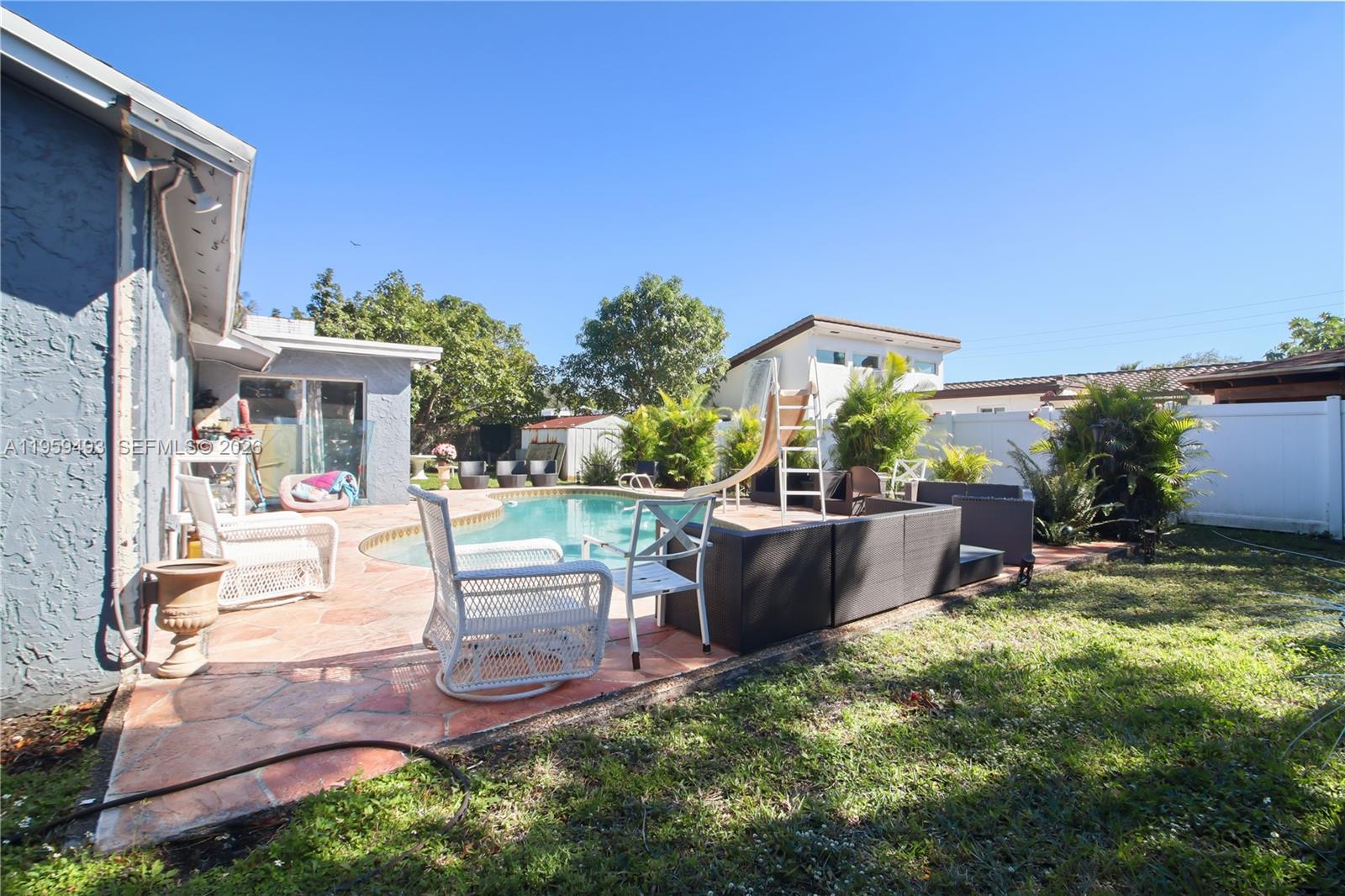 WESTVIEW SEC 3 PART 2 - Residential