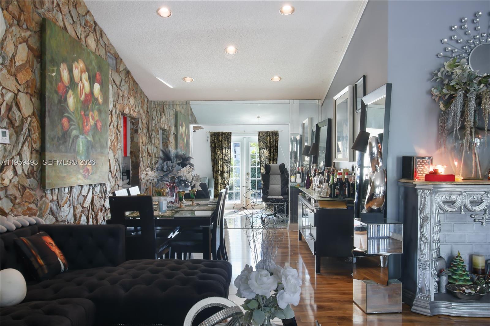 WESTVIEW SEC 3 PART 2 - Residential