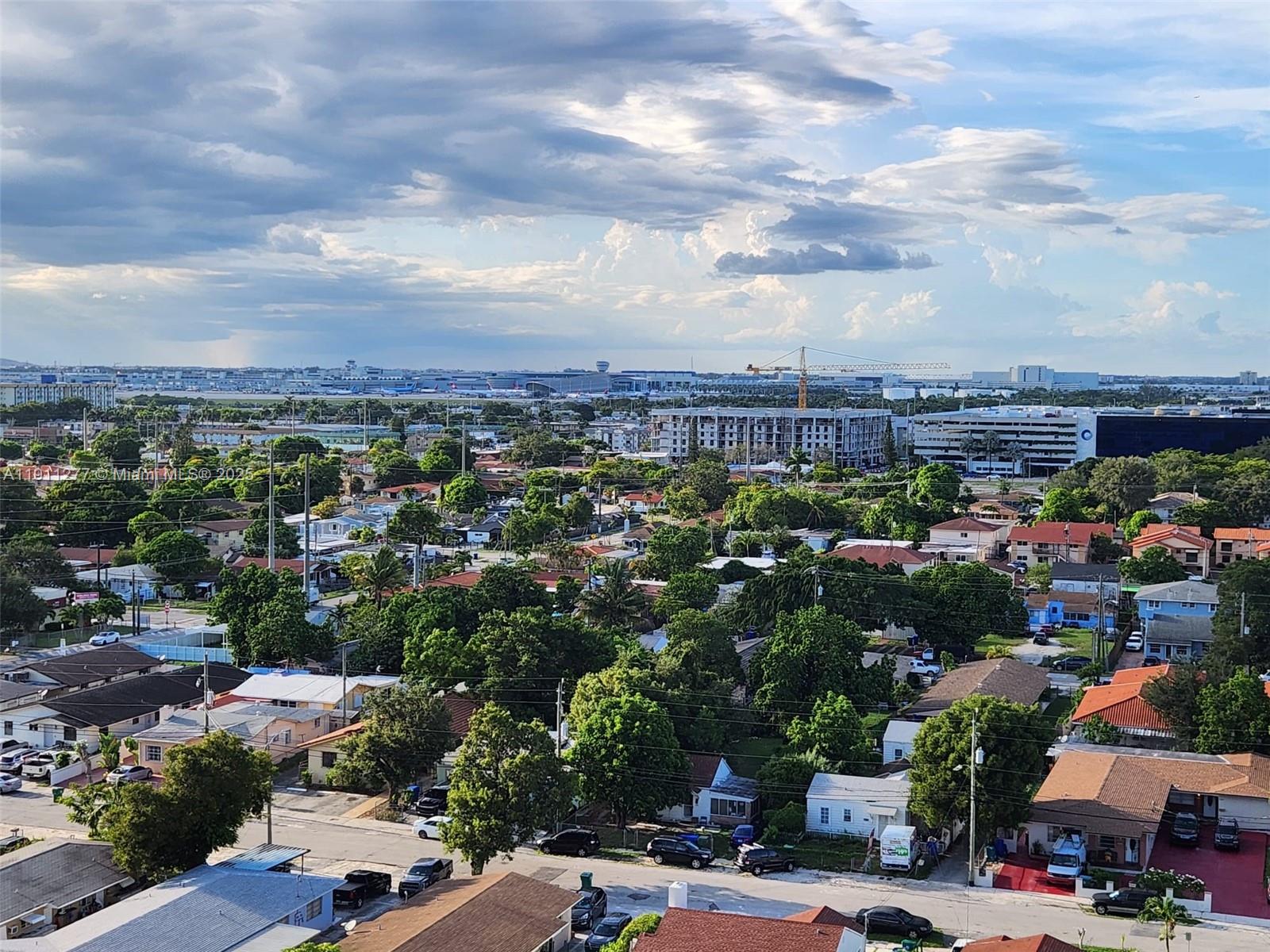 KEYSTONE PARK CONDO - Residential