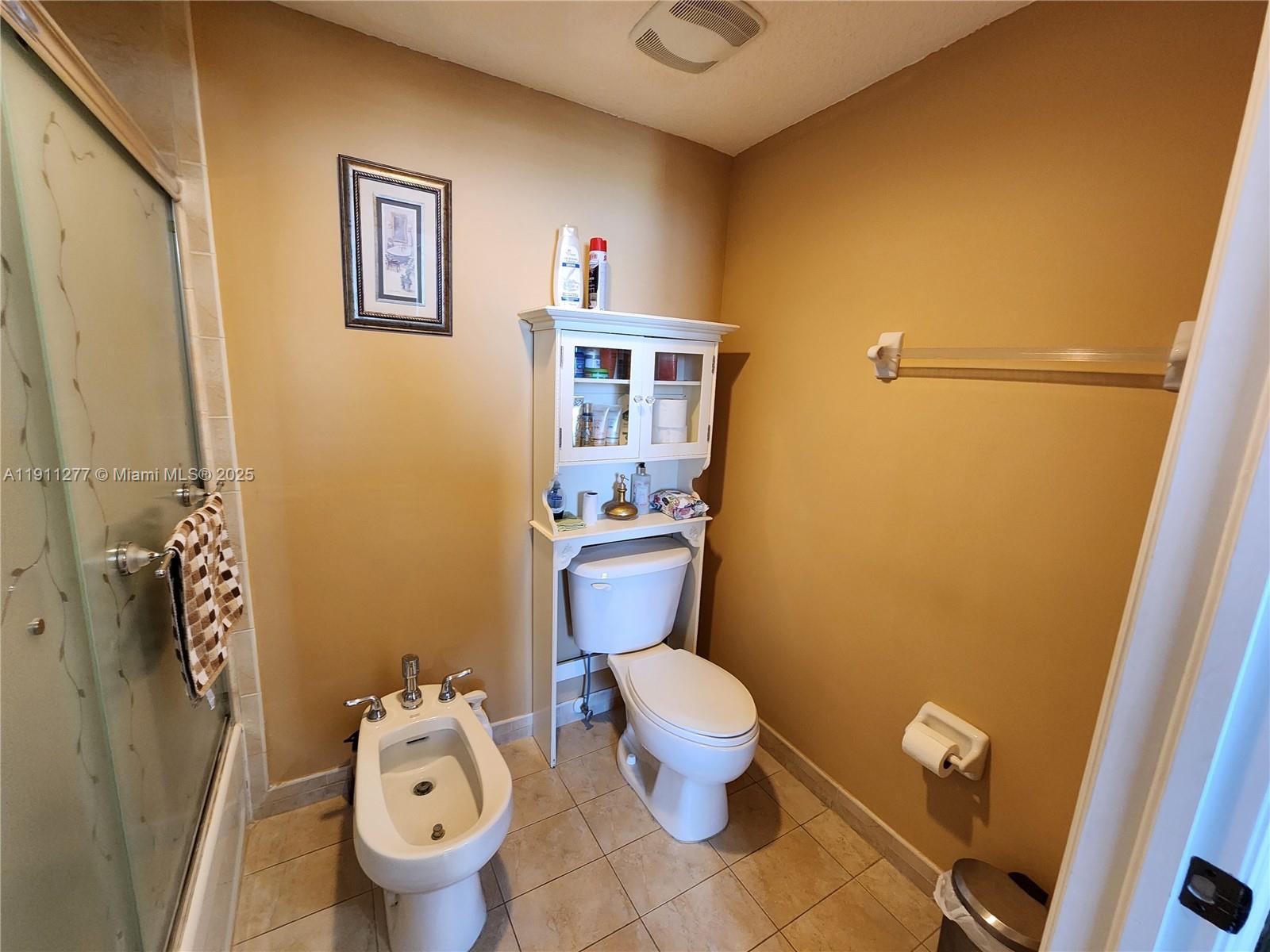 KEYSTONE PARK CONDO - Residential