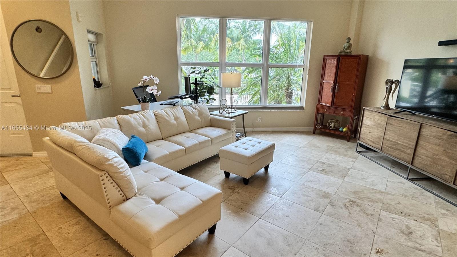 WILTON STATION RES CONDO - Residential
