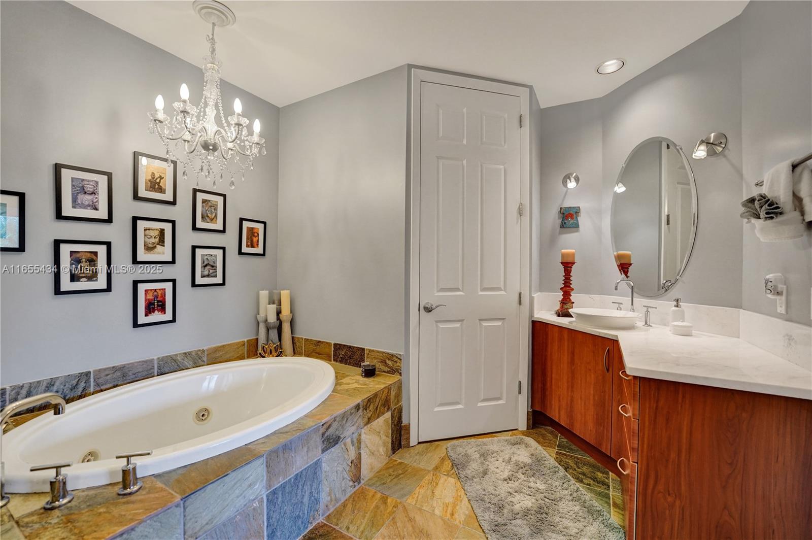 WILTON STATION RES CONDO - Residential