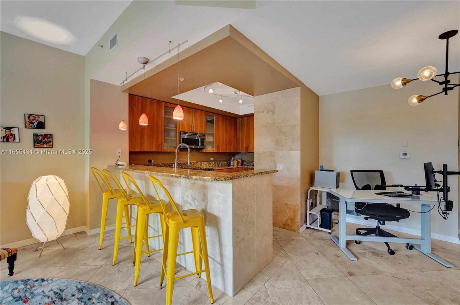 WILTON STATION RES CONDO - Residential