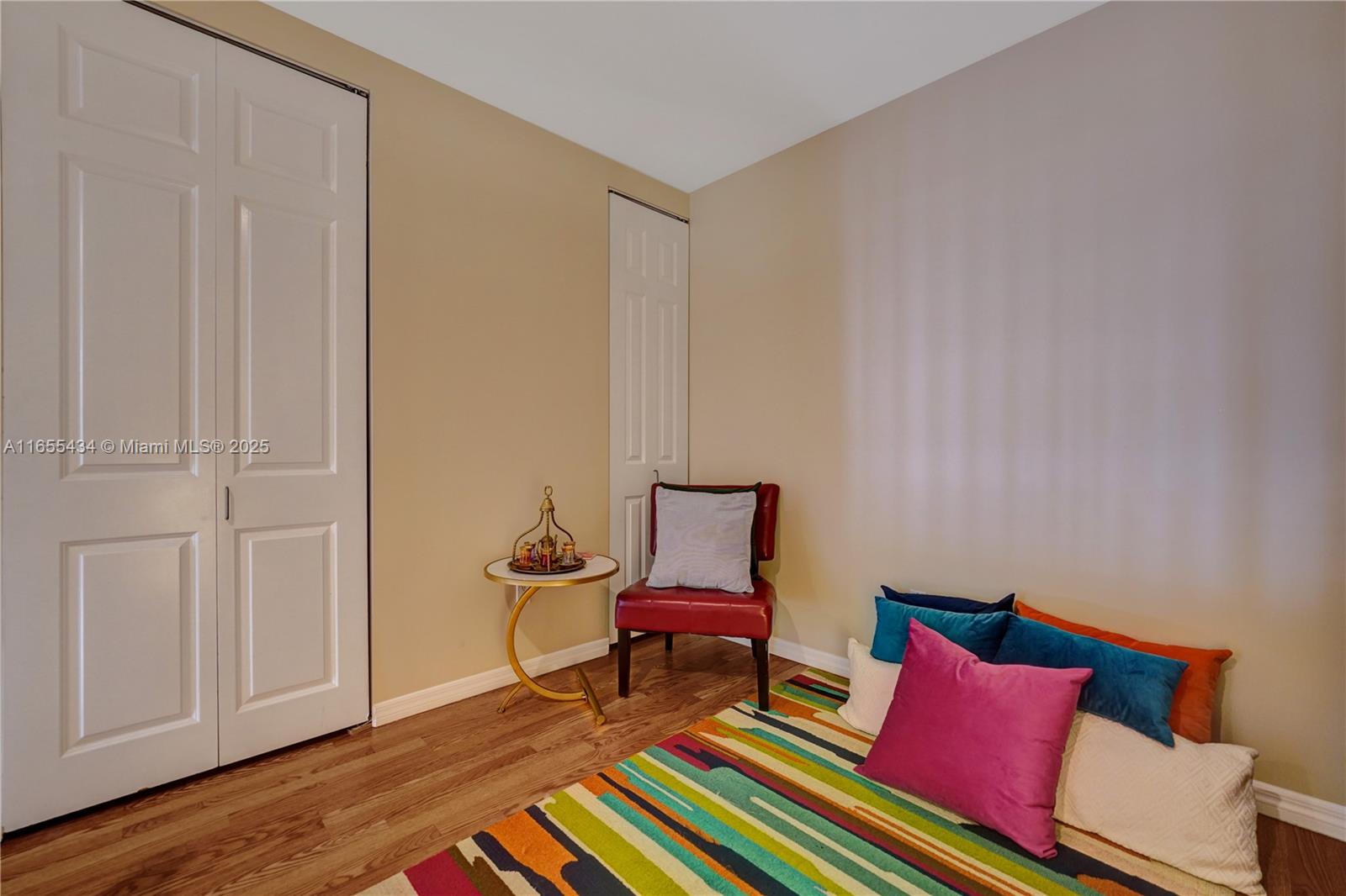 WILTON STATION RES CONDO - Residential