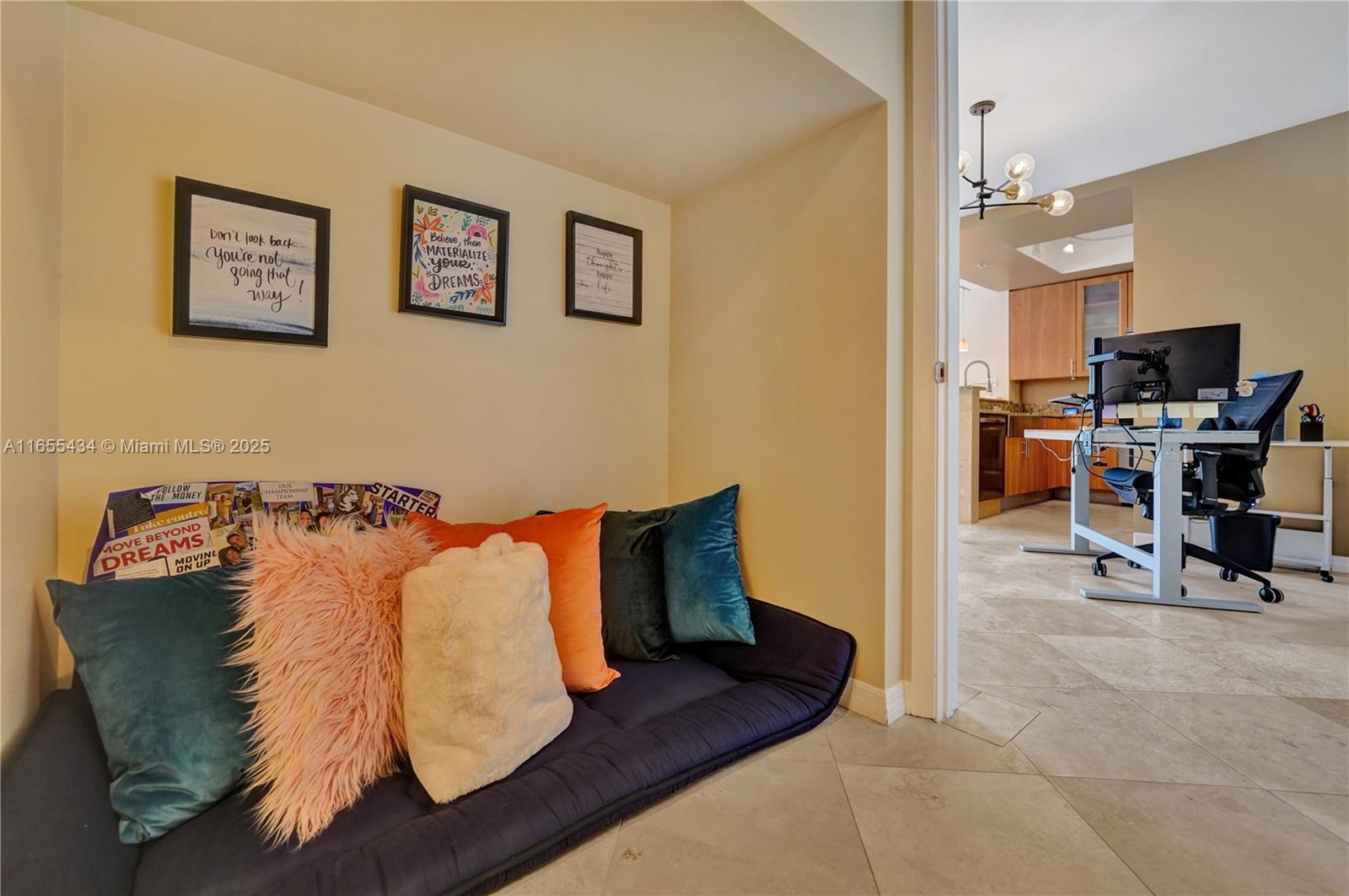 WILTON STATION RES CONDO - Residential