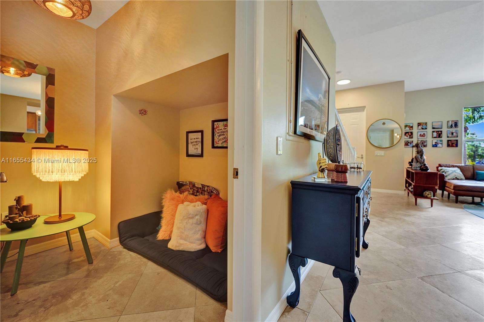 WILTON STATION RES CONDO - Residential