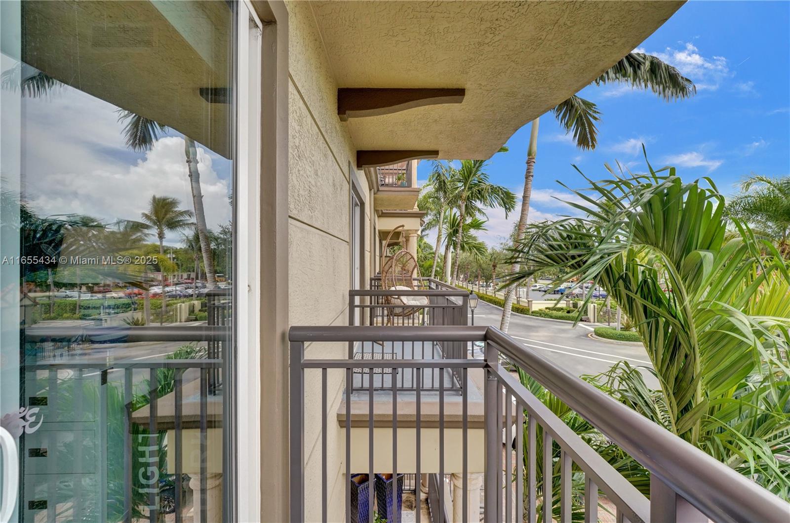 WILTON STATION RES CONDO - Residential