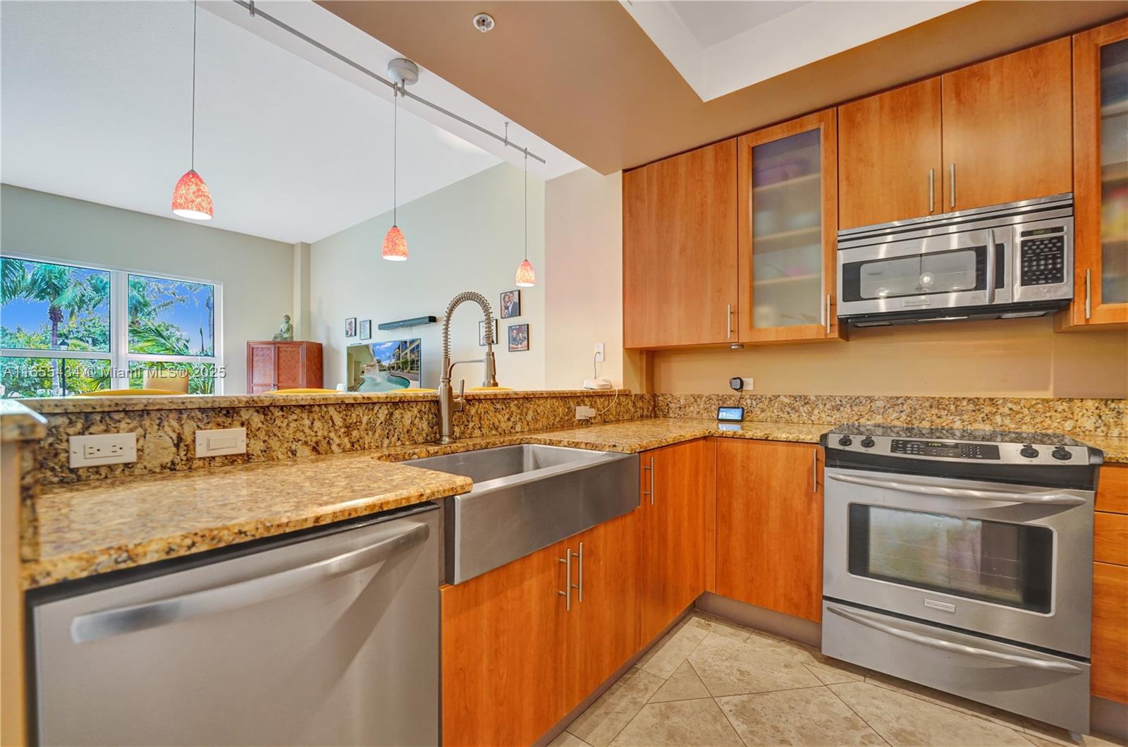 WILTON STATION RES CONDO - Residential