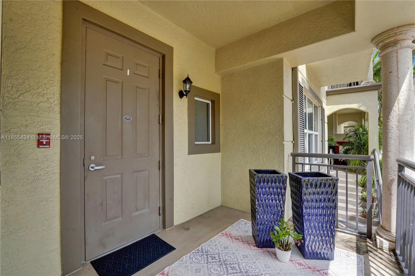 WILTON STATION RES CONDO - Residential