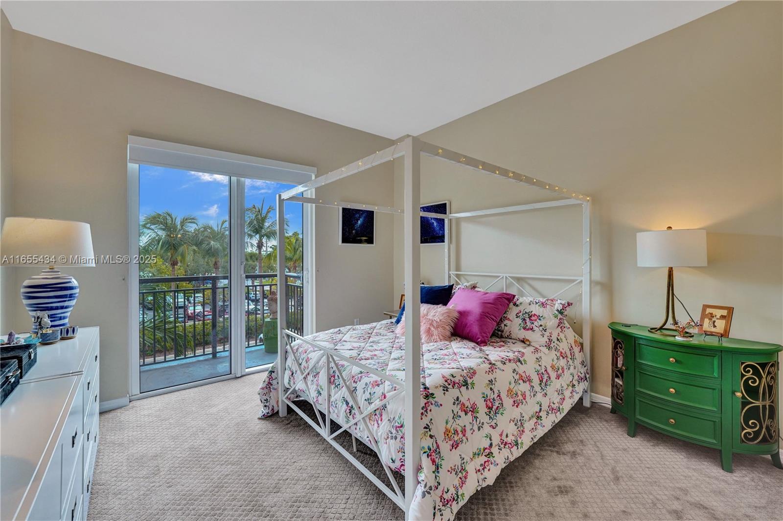 WILTON STATION RES CONDO - Residential