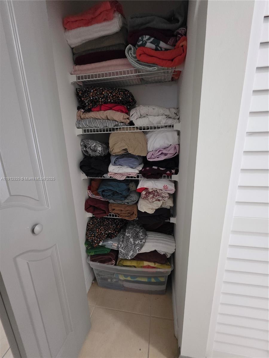 EFM ESTATES SECTIONS TWO - Residential