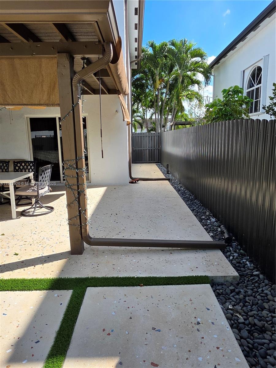 EFM ESTATES SECTIONS TWO - Residential