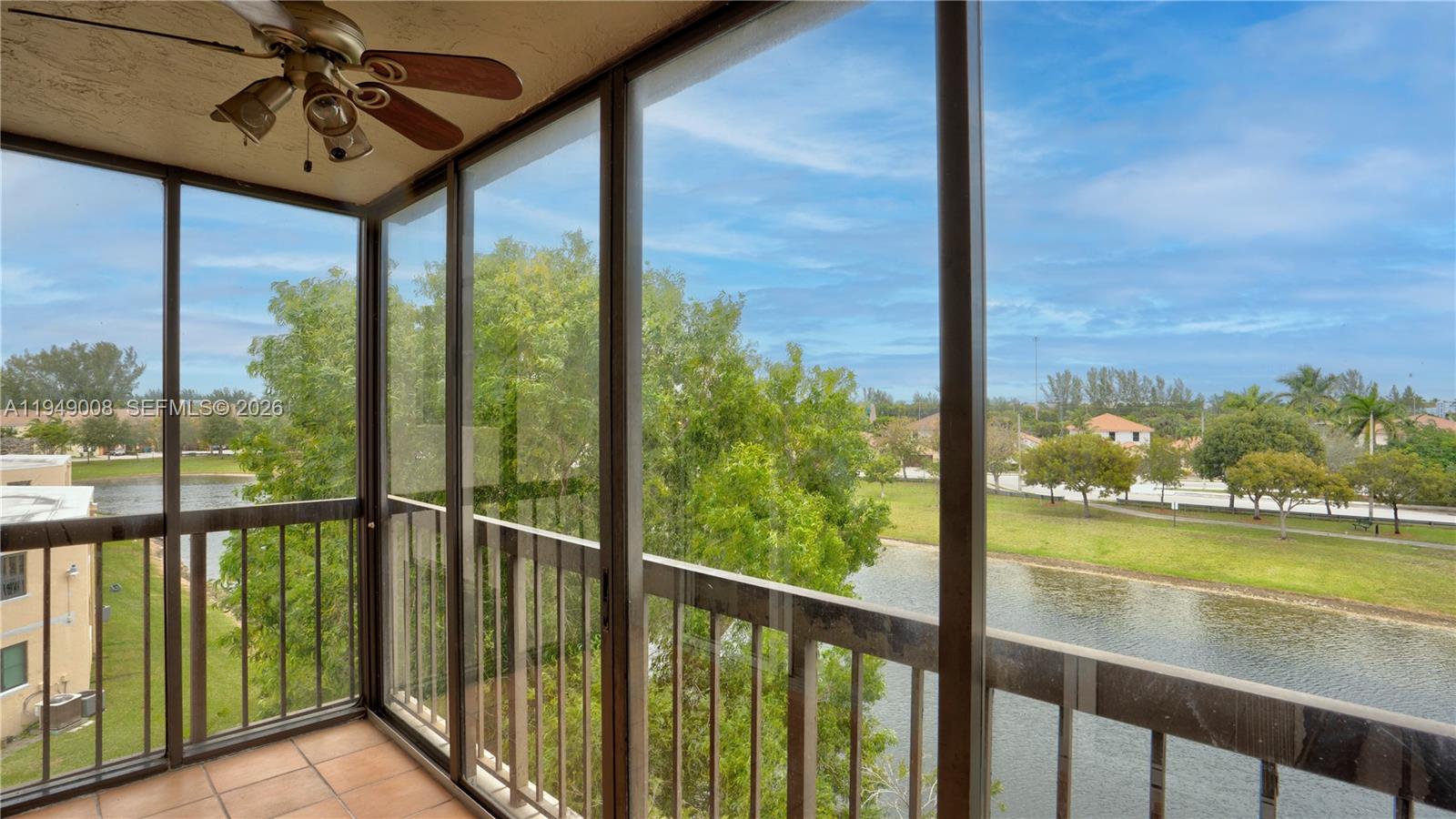 LAS BRISAS VILLAGE CONDO - Residential