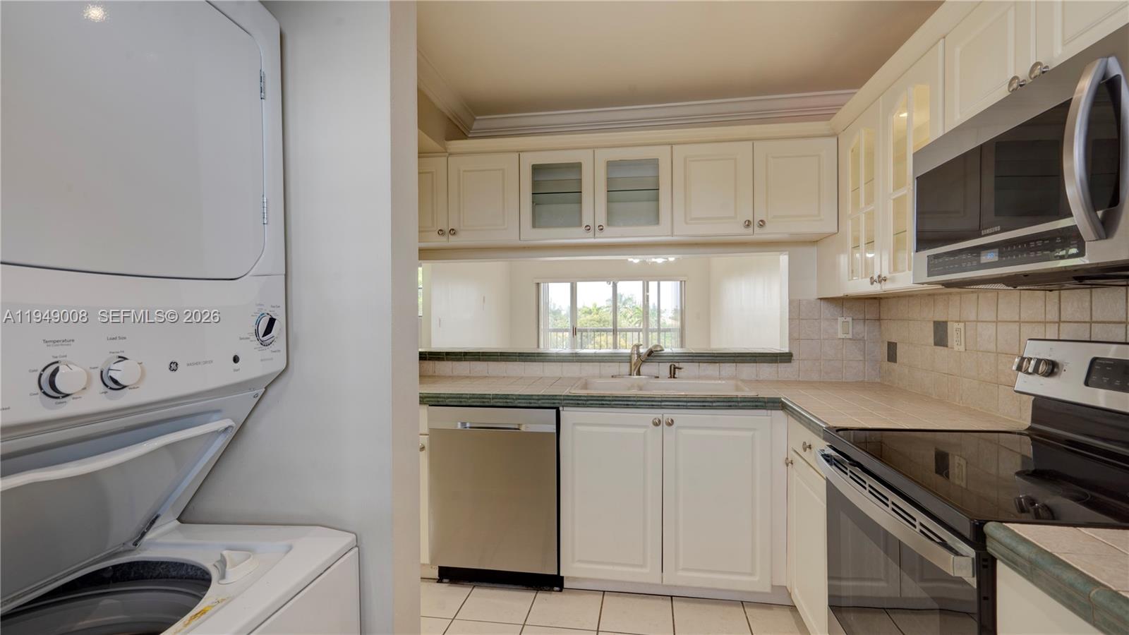 LAS BRISAS VILLAGE CONDO - Residential