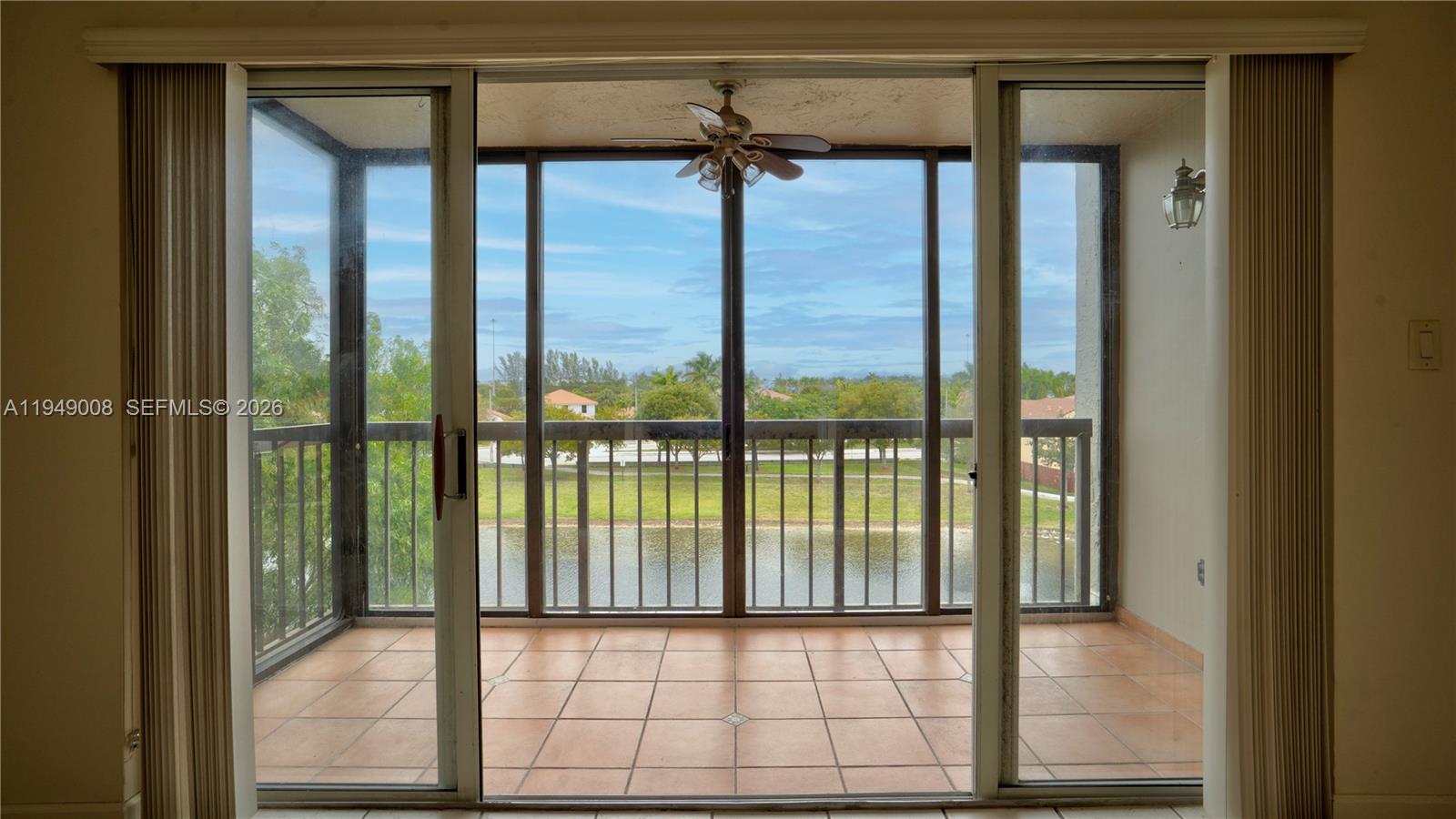 LAS BRISAS VILLAGE CONDO - Residential