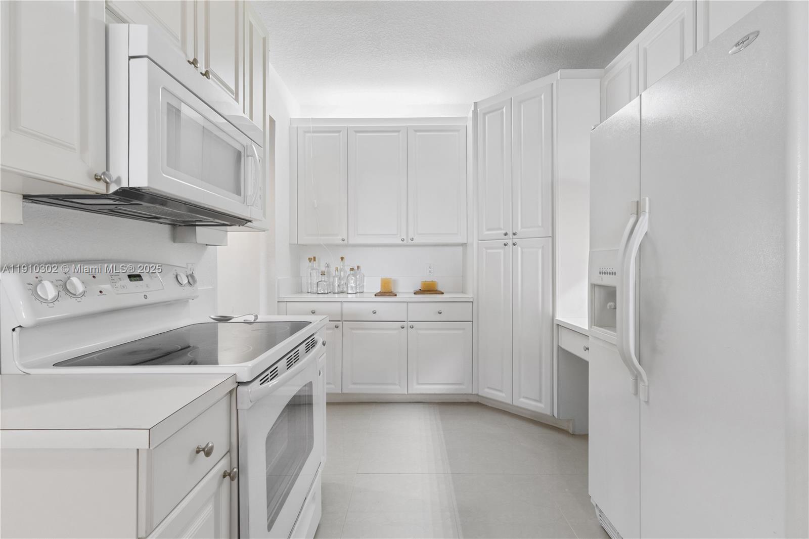 CAPTIVA CONDO C - Residential Lease