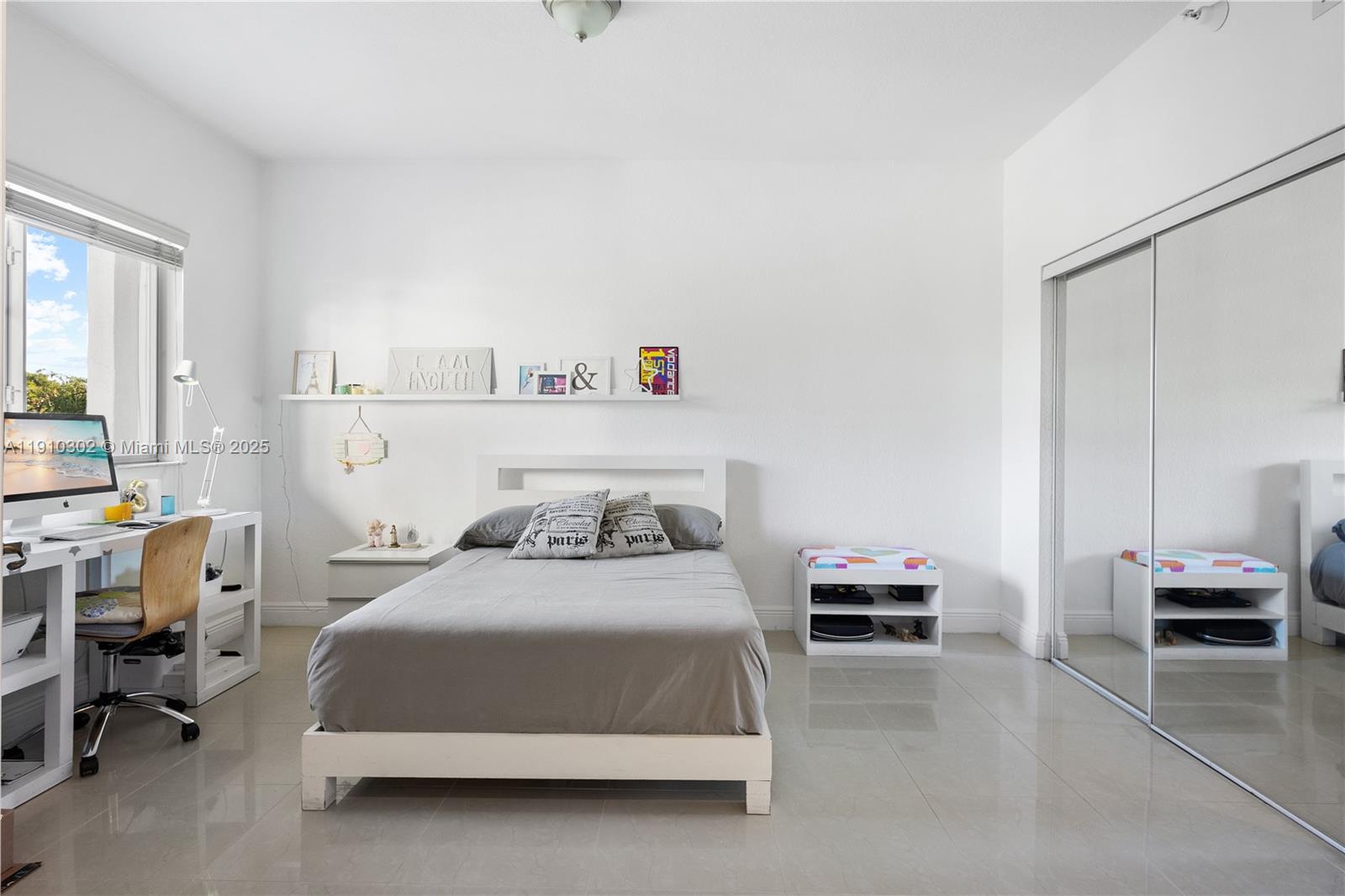 CAPTIVA CONDO C - Residential Lease