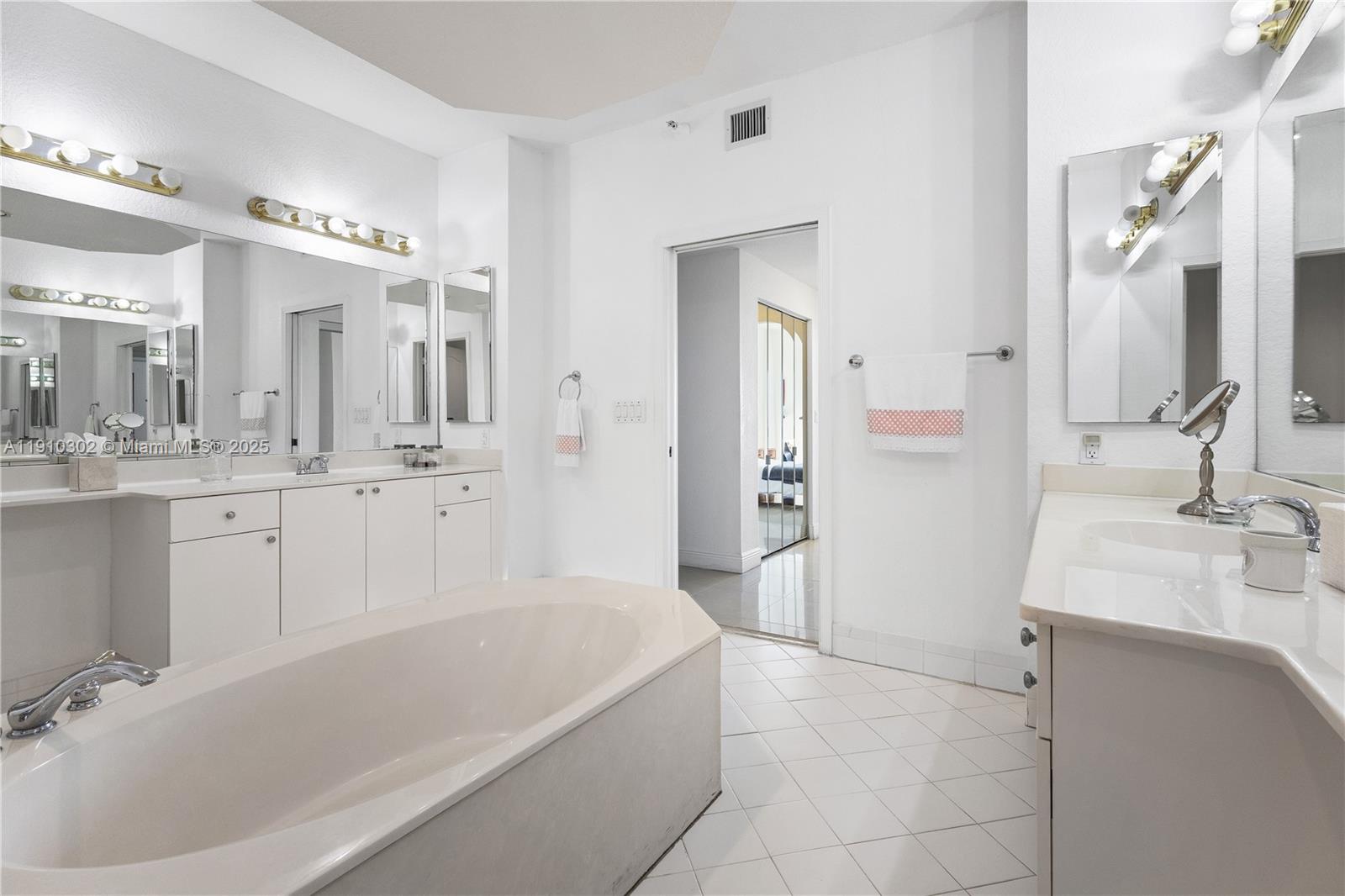 CAPTIVA CONDO C - Residential Lease