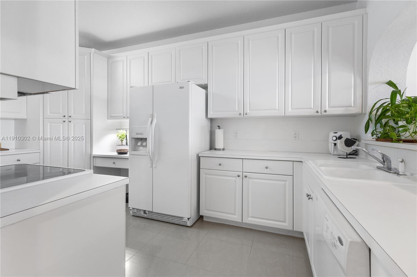 CAPTIVA CONDO C - Residential Lease