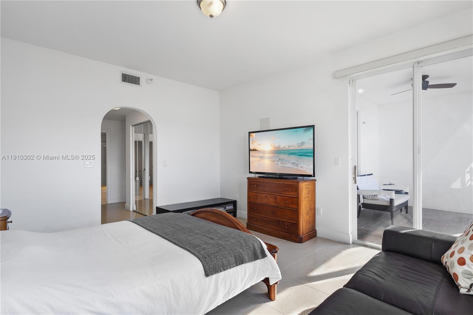 CAPTIVA CONDO C - Residential Lease