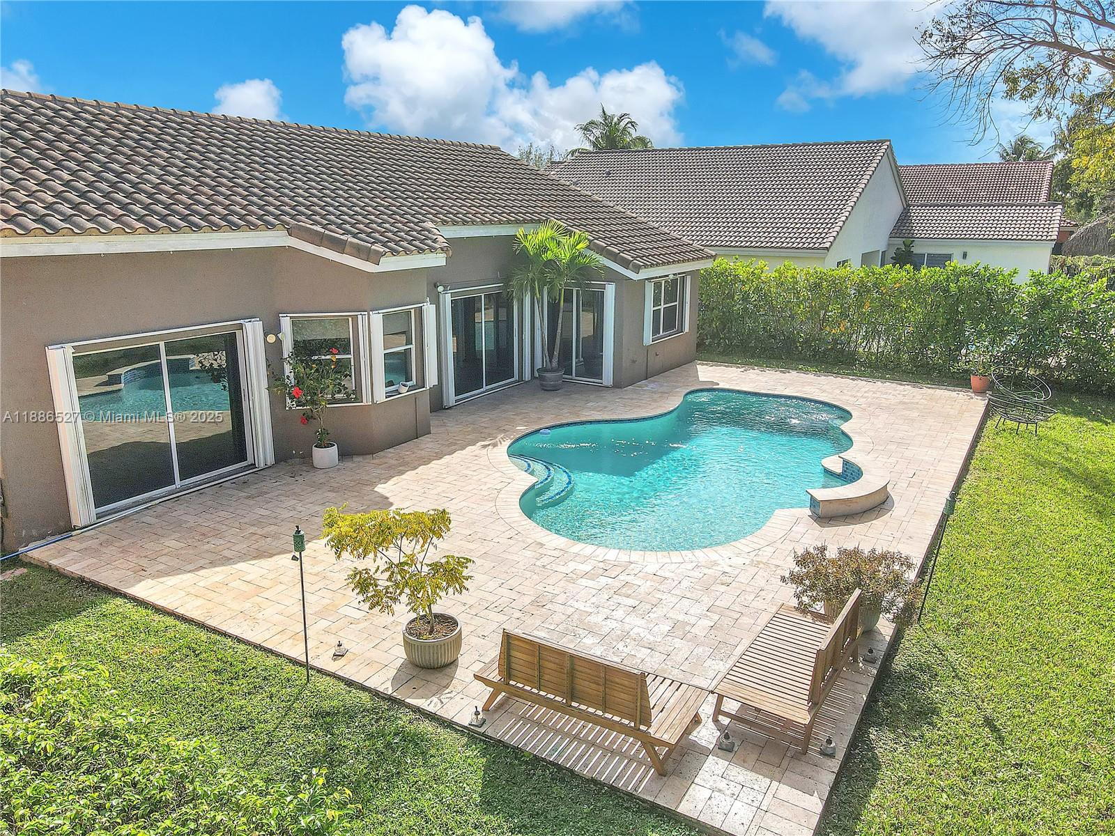 PEMBROKE SPRINGS PLAT - Residential Lease