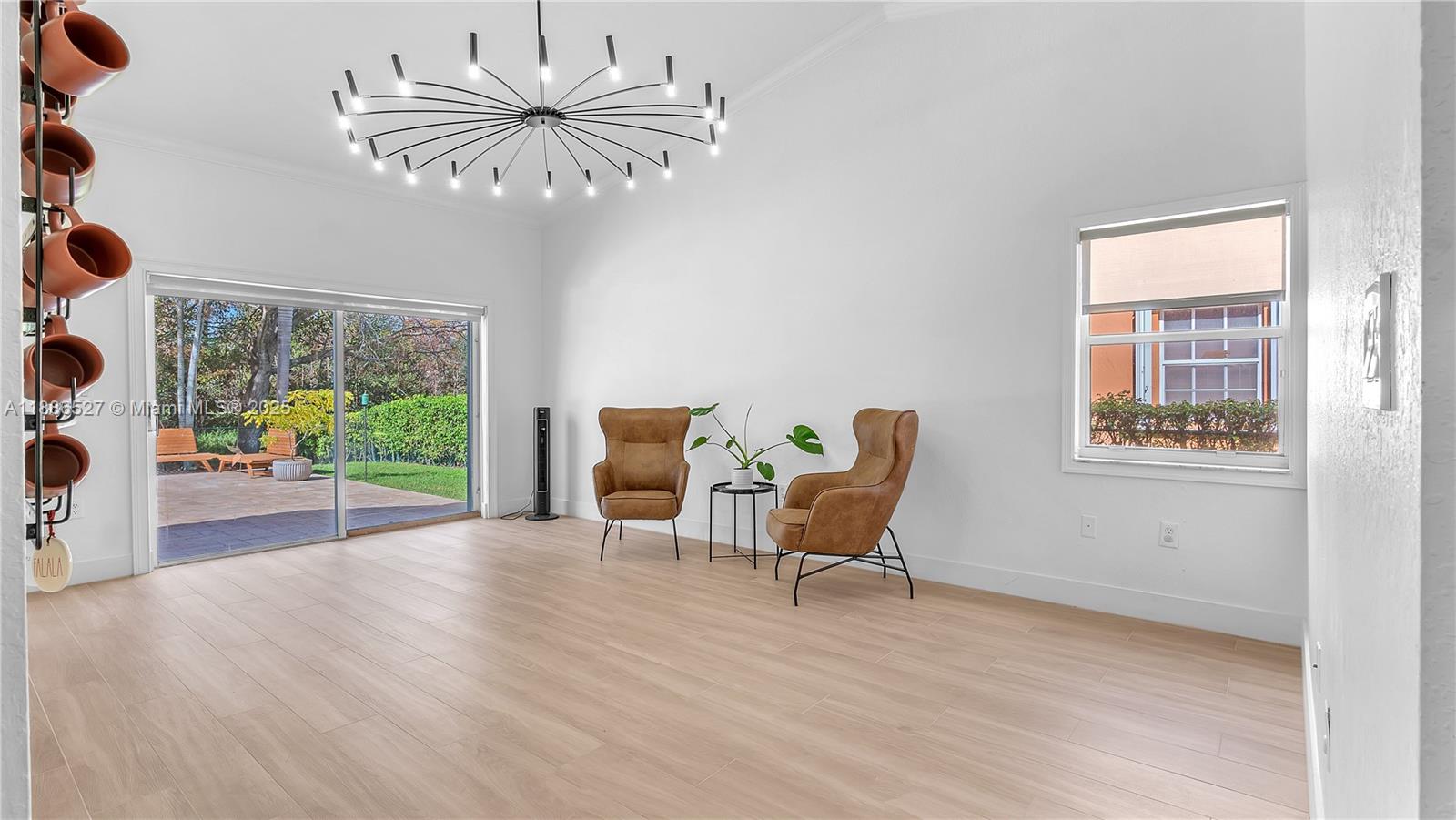 PEMBROKE SPRINGS PLAT - Residential Lease