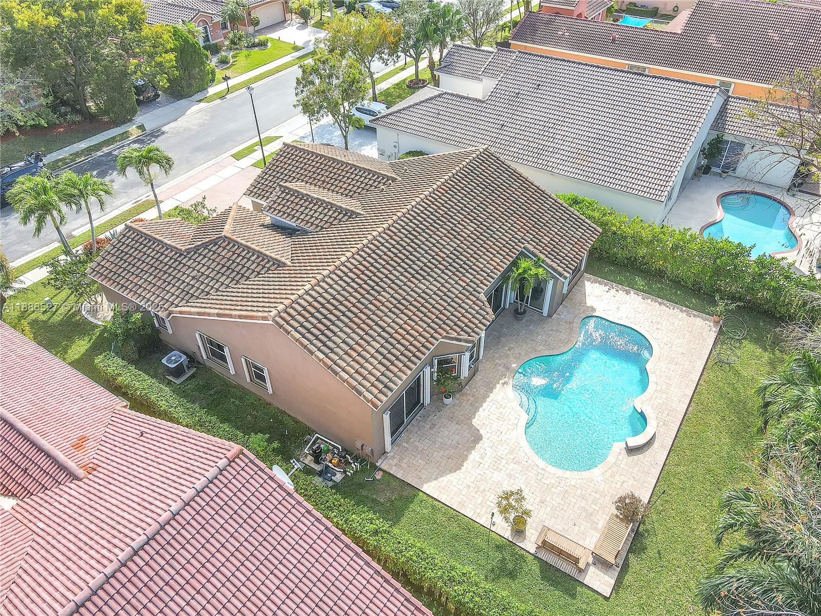 PEMBROKE SPRINGS PLAT - Residential Lease
