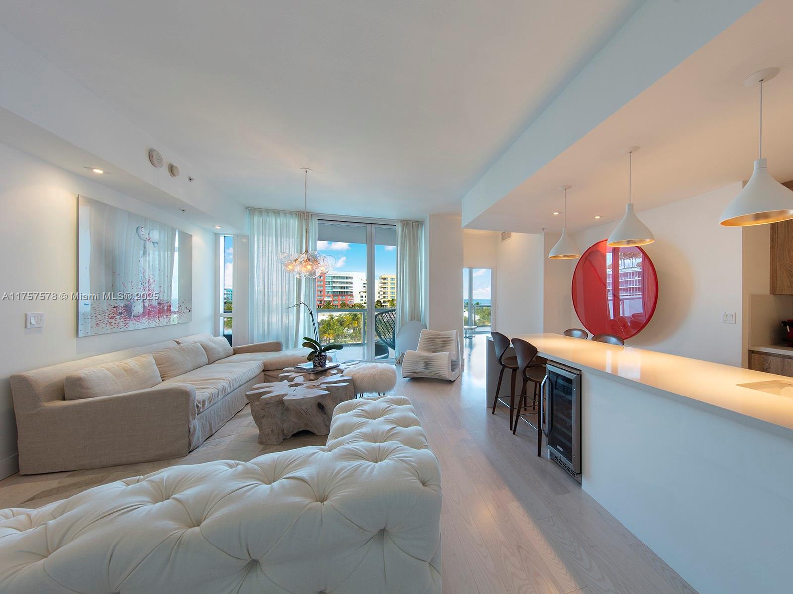 50 S Pointe Dr 707, Miami Beach, Miami-Dade County, Florida - 2 Bedrooms  
2.5 Bathrooms - 