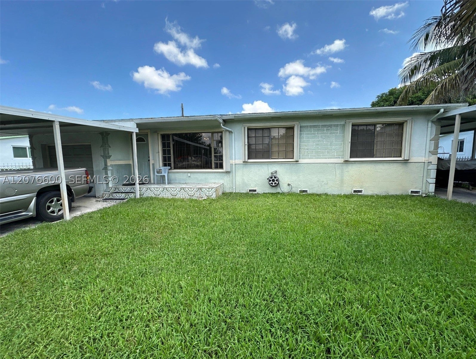 2961 NW 162nd St, Miami Gardens FL 33054