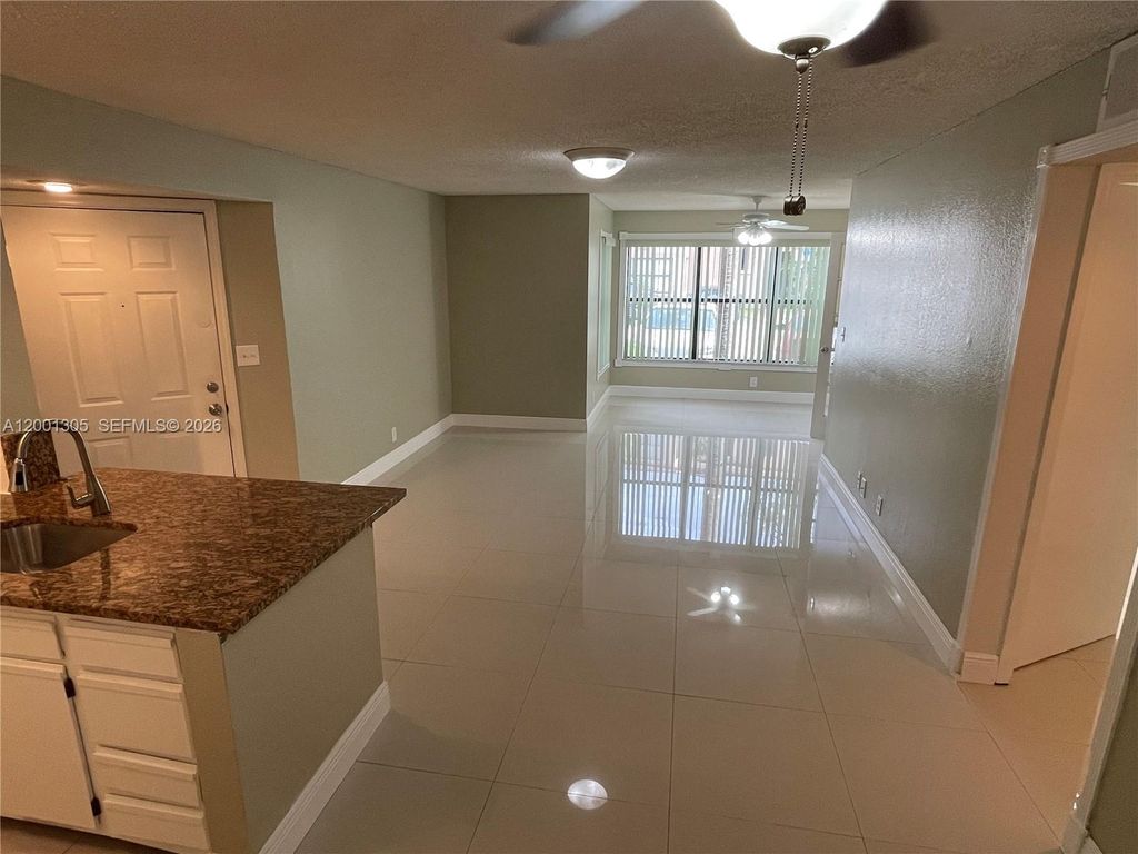 Photo of 2826 S University Dr #3101, Davie, FL 33328 (MLS # A12001305)