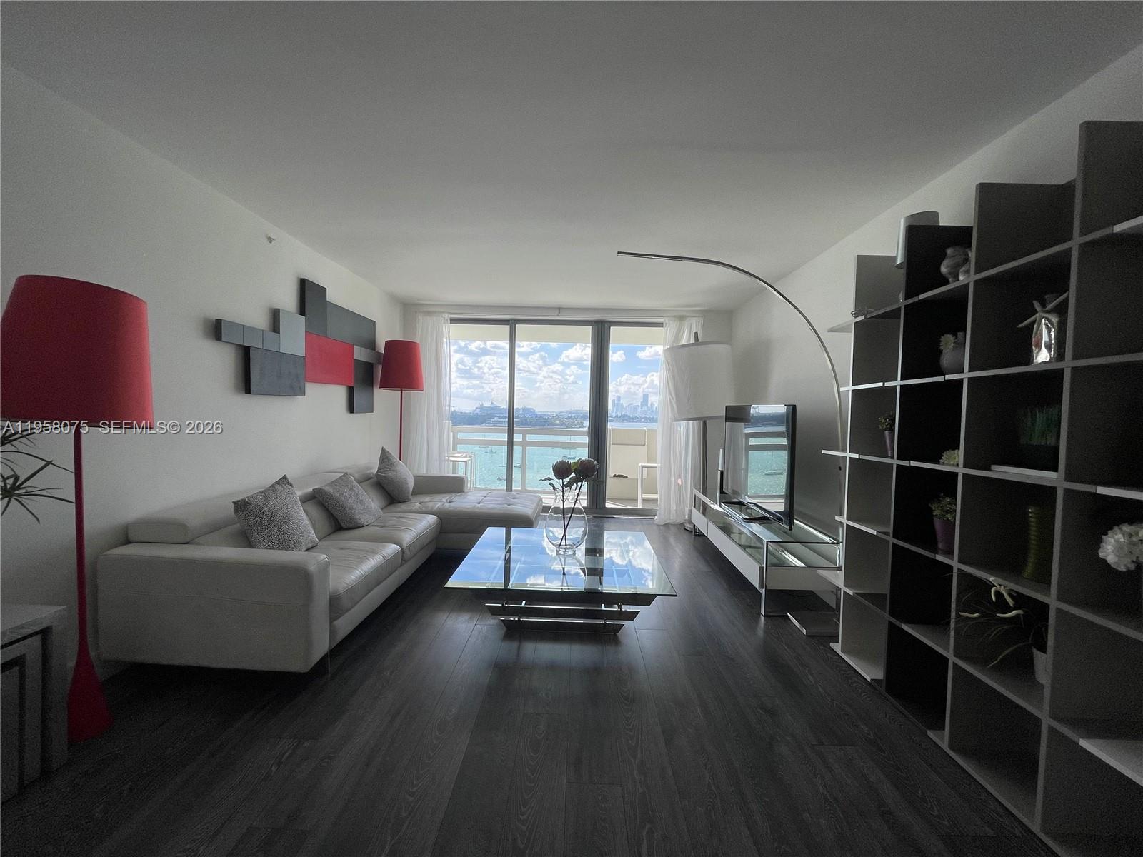 FLAMINGO SOUTH BEACH I CO - Residential