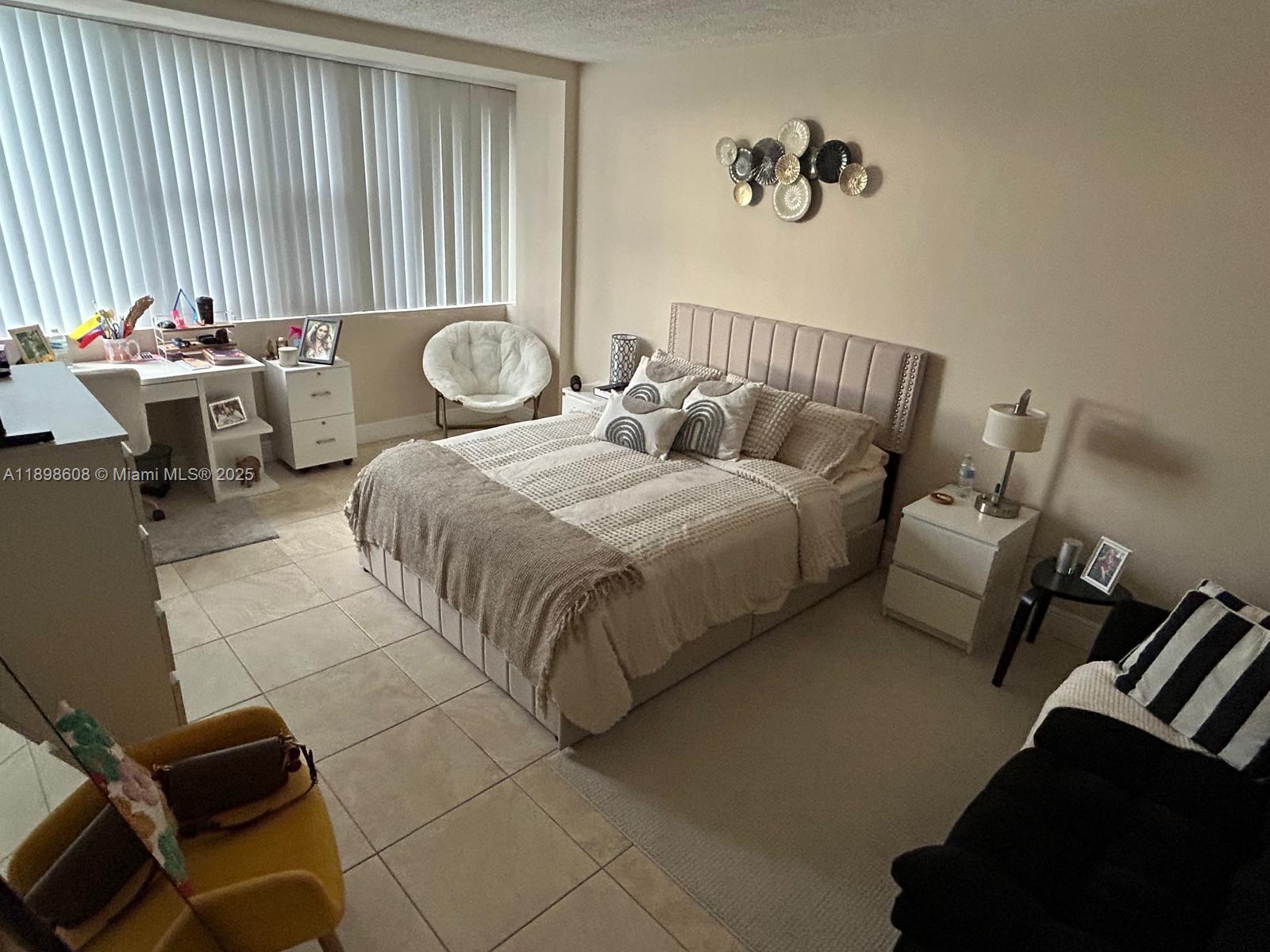 CARIBBEAN TOWERS CONDO - Residential Lease