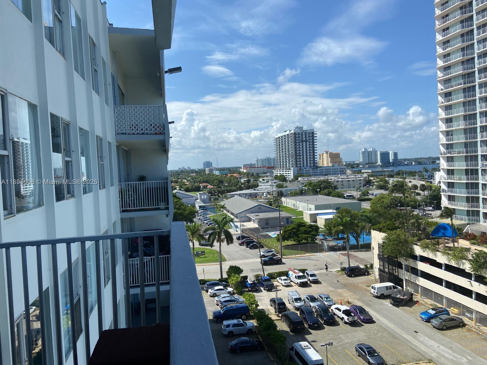CARIBBEAN TOWERS CONDO - Residential Lease
