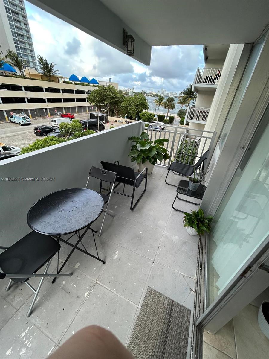 CARIBBEAN TOWERS CONDO - Residential Lease