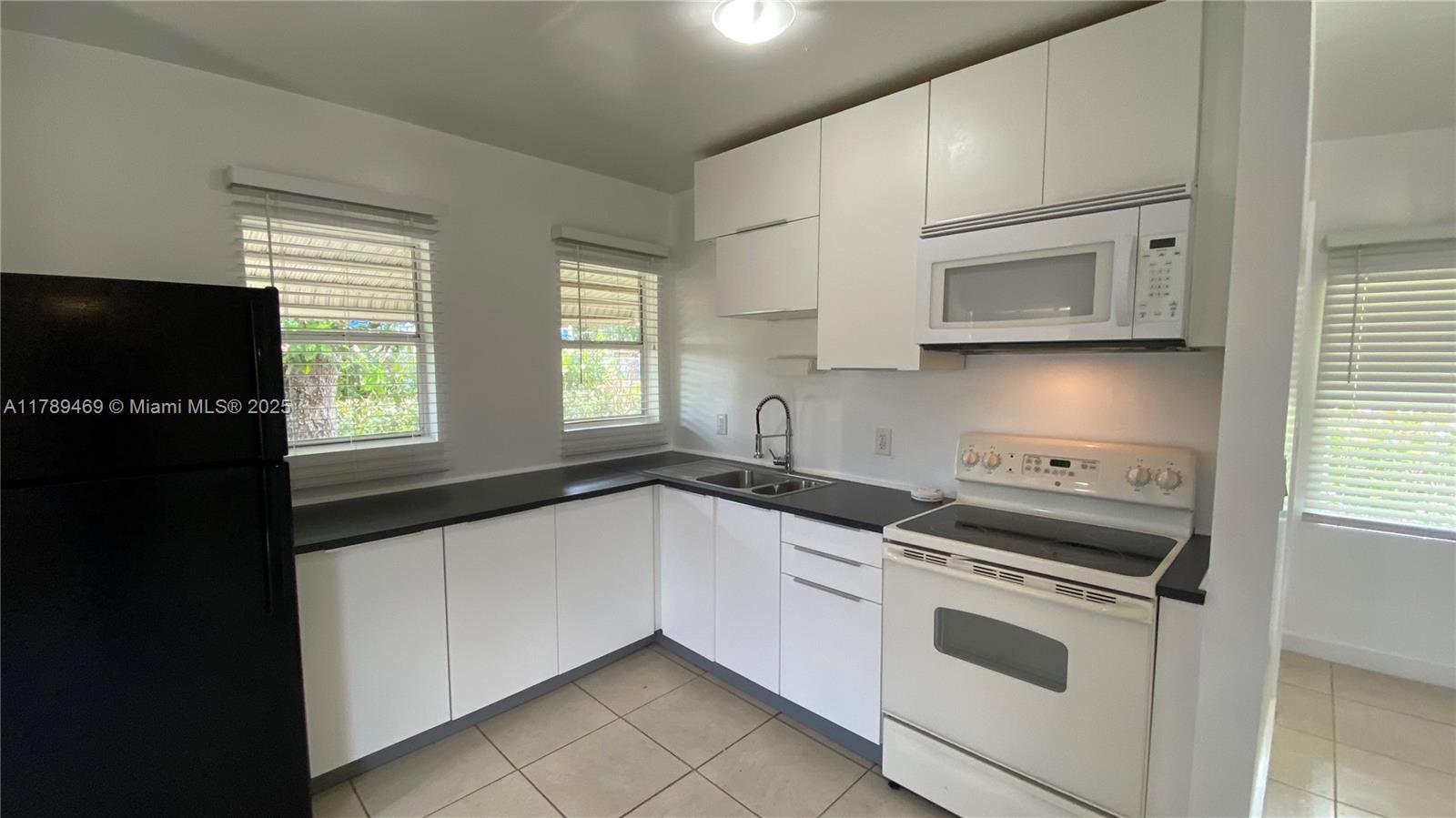 HIALEAH HEIGHTS - Residential Income