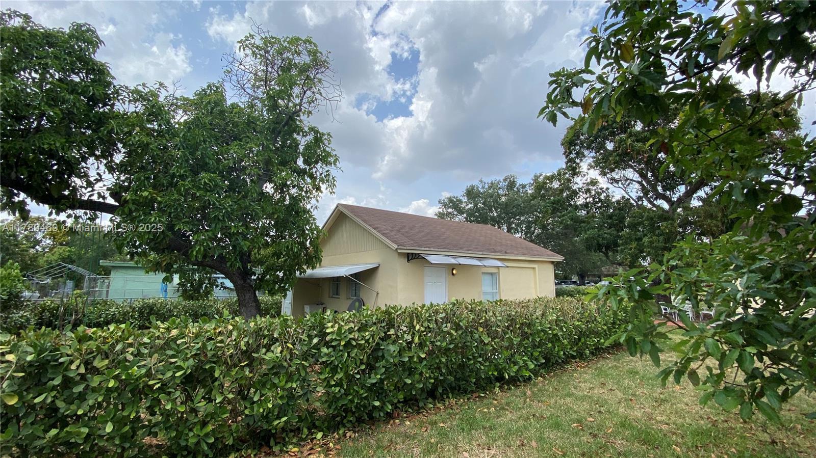 3058 NW 61st St