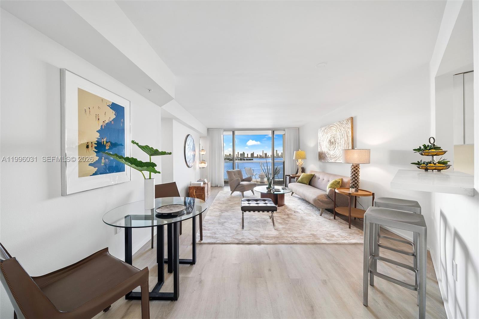 1900 Sunset Harbour Dr 1114