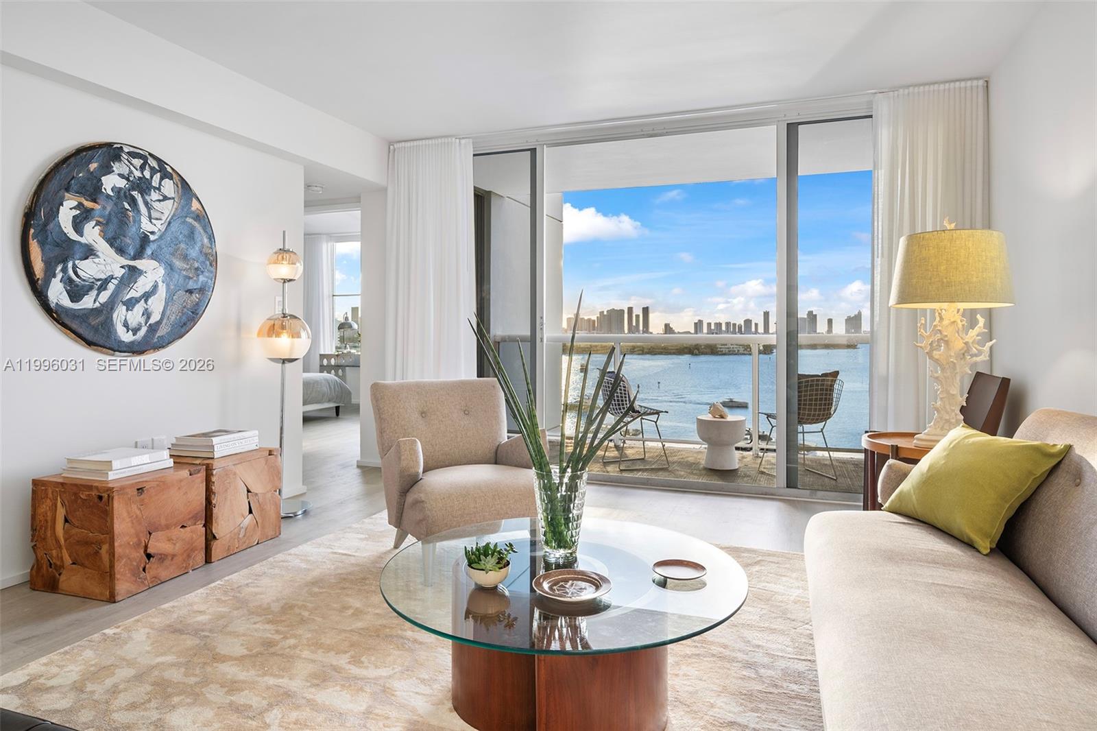 SUNSET HARBOUR NORTH COND - Residential Lease