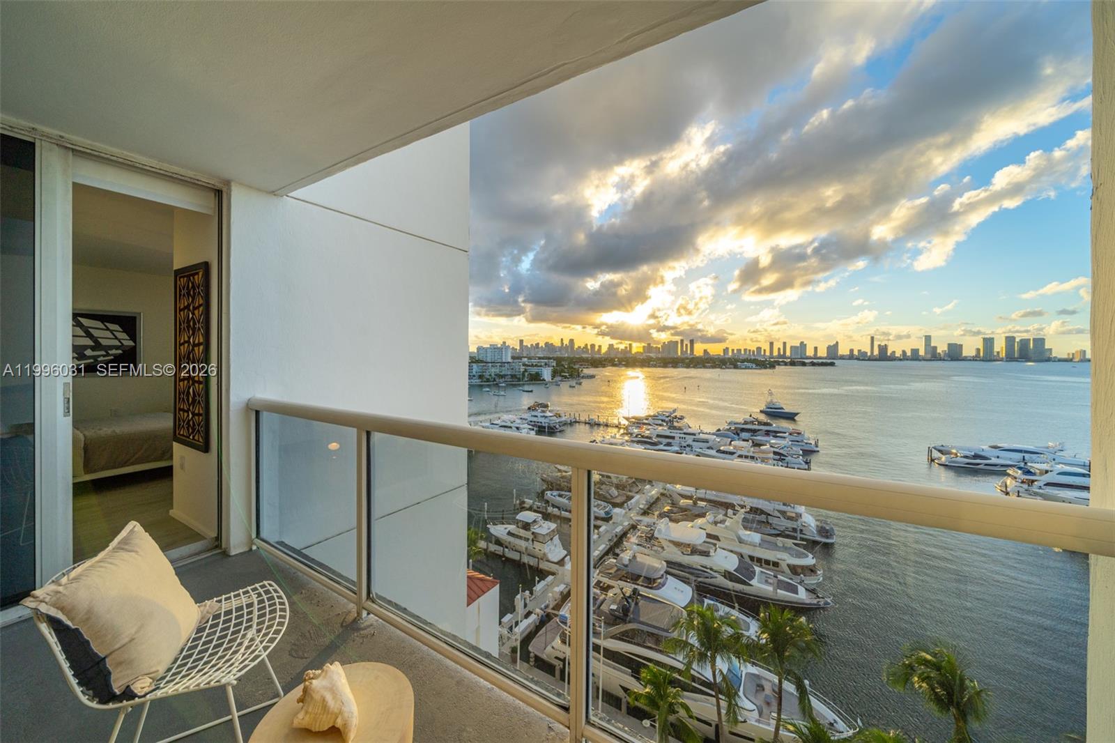 SUNSET HARBOUR NORTH COND - Residential Lease